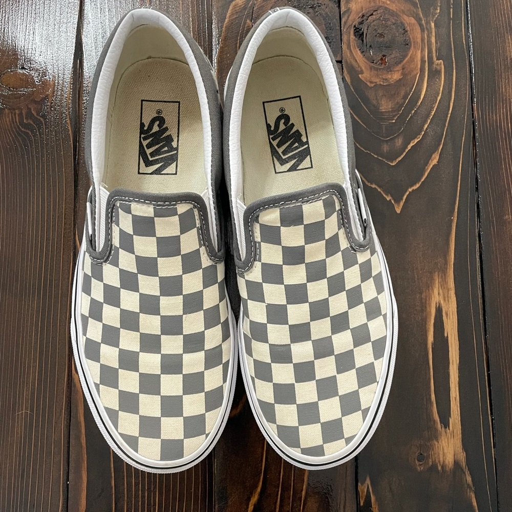 Women’s Gray (grey) Checkerboard Vans size 8